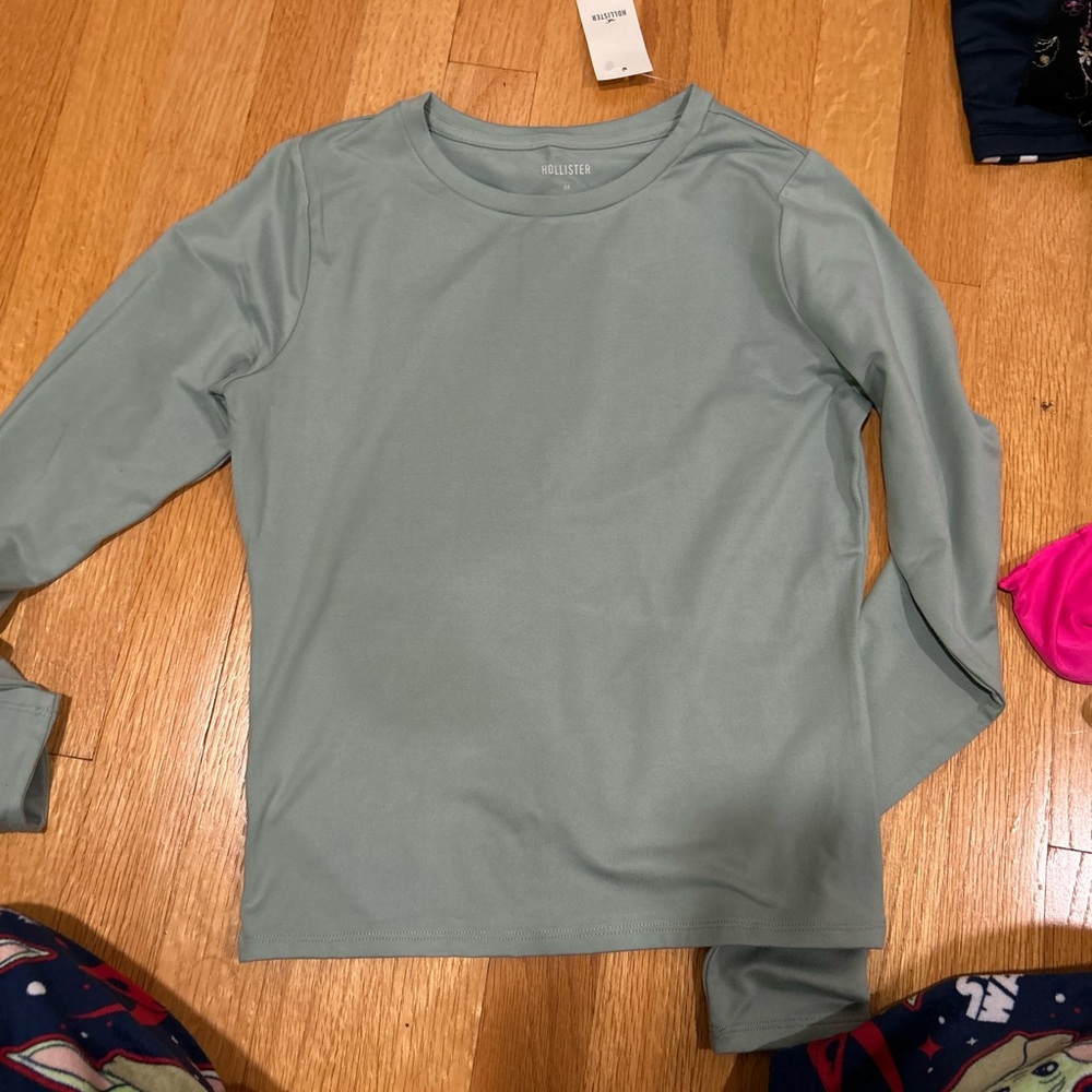 Green hollister long sleeve